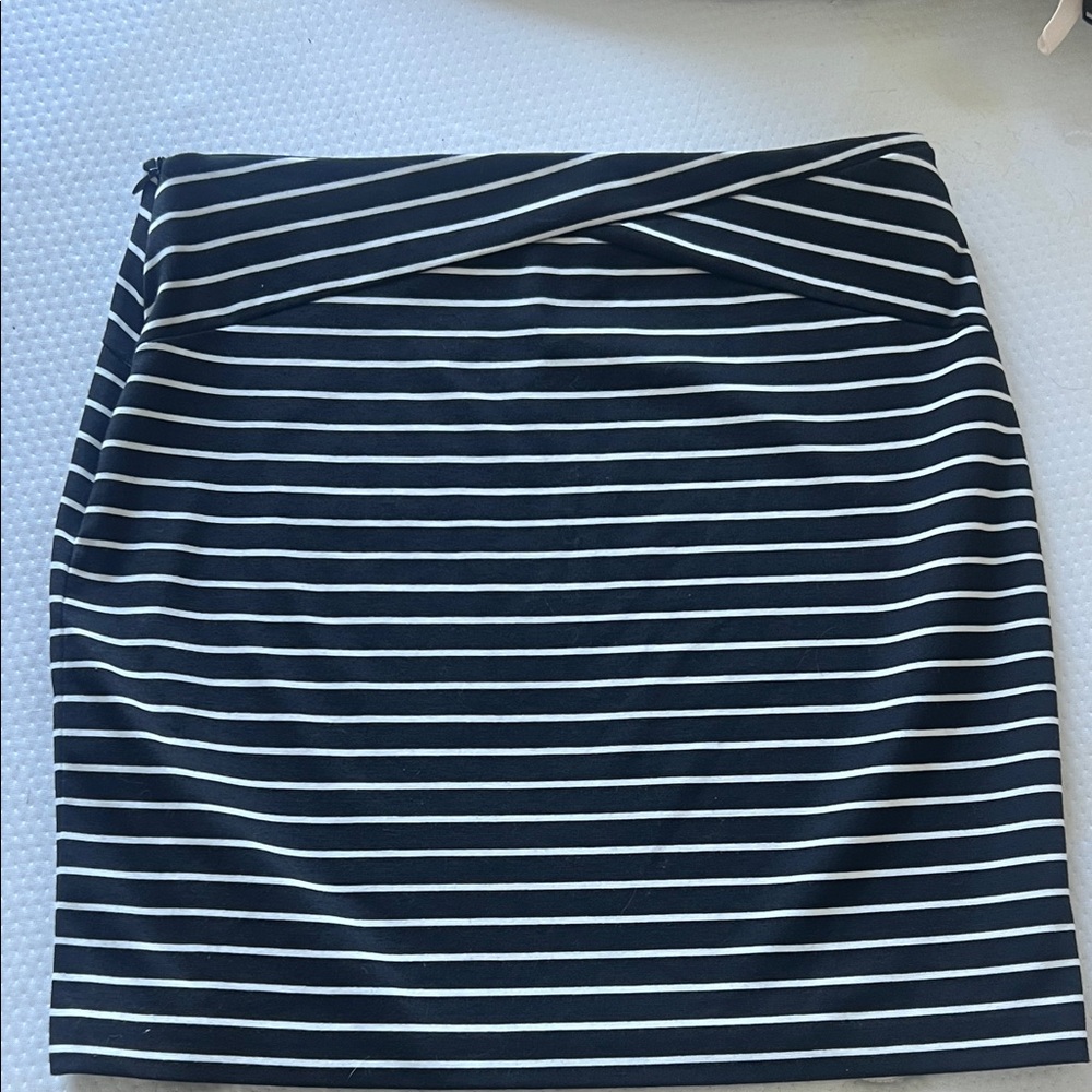 attention Navy and White Striped Mini Skirt - Picture 2 of 5